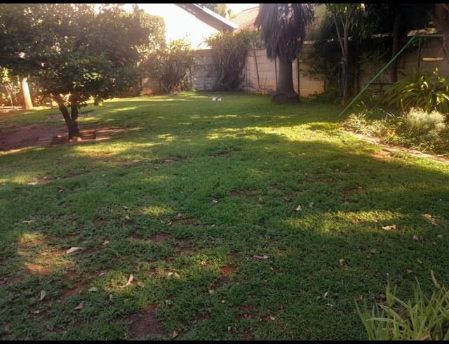 3 BEDROOM HOUSE FOR SALE IN RUSTENBURG CENTRAL